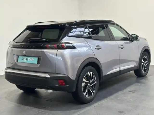 Peugeot 2008 e- 136ch gt — photo 7