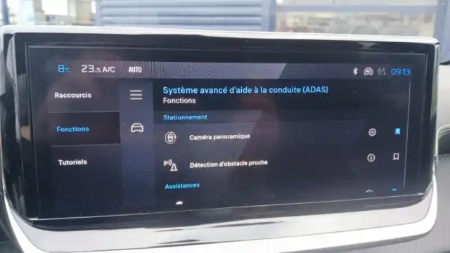 Peugeot 208 hybrid 110 e-dcs6 — photo 27