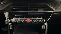 Peugeot 2008 1.2 PureTech 130ch S&S GT EAT8 — photo 26