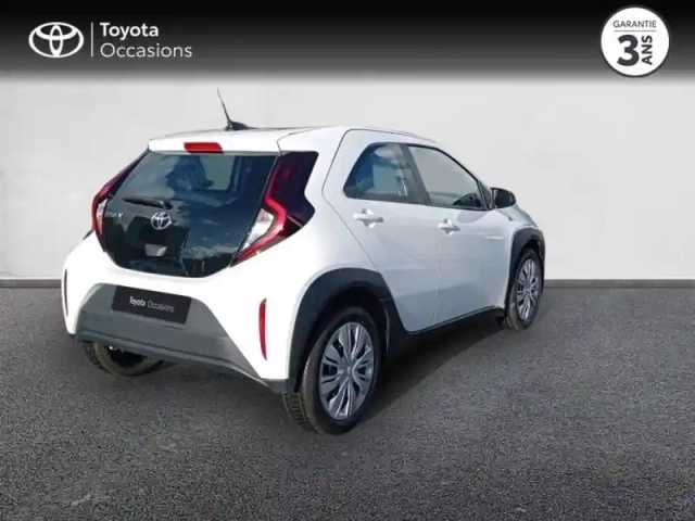 Toyota Aygo X 1.0 vvt-i 72ch dynamic my23 — photo 9