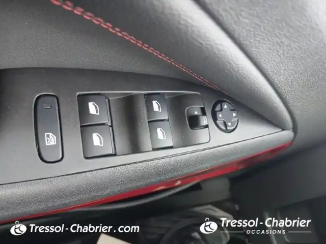 Opel Crossland 1.5 d 110 ch bvm6 gs line — photo 20