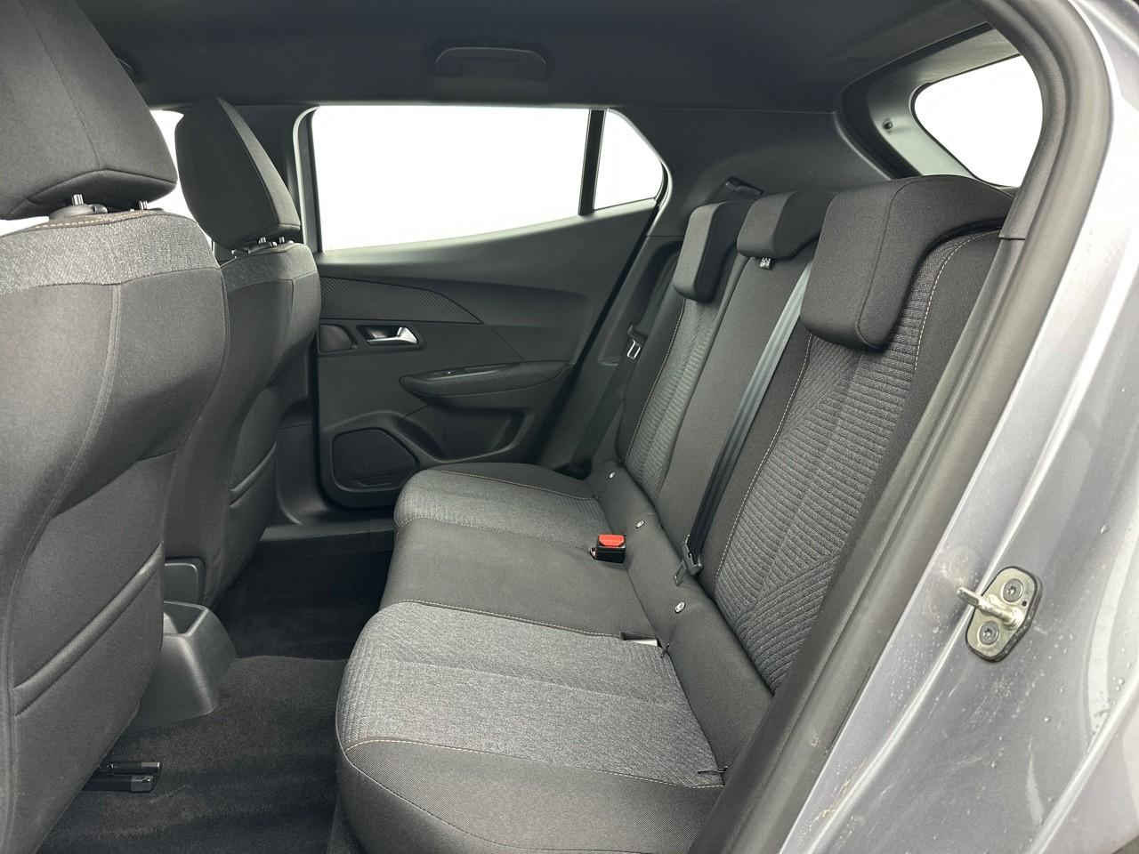 Peugeot 2008 100 s&s bvm6 style — photo 11