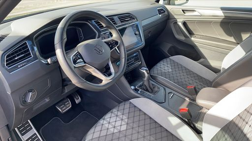 Volkswagen Tiguan 2.0 TDI 150 DSG7 - R-Line Exclusive – 2024 – 33340 km – Diesel – Boîte Automatique — photo 25