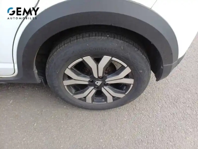 Dacia Sandero eco-g 100 - 22 — photo 27