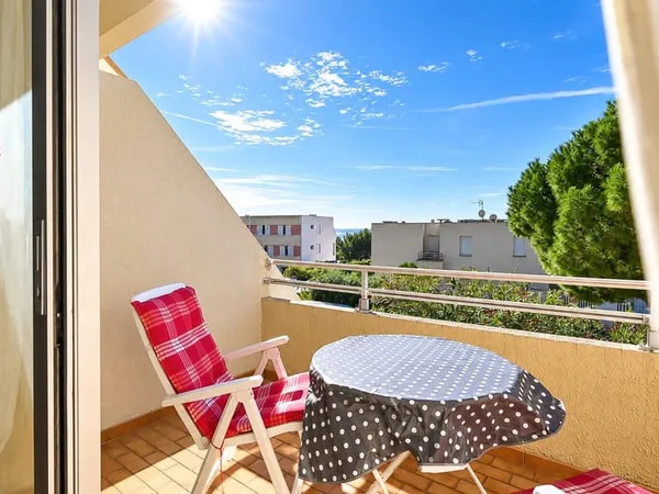 STUDIO plus GARAGE BAIE DES ANGES