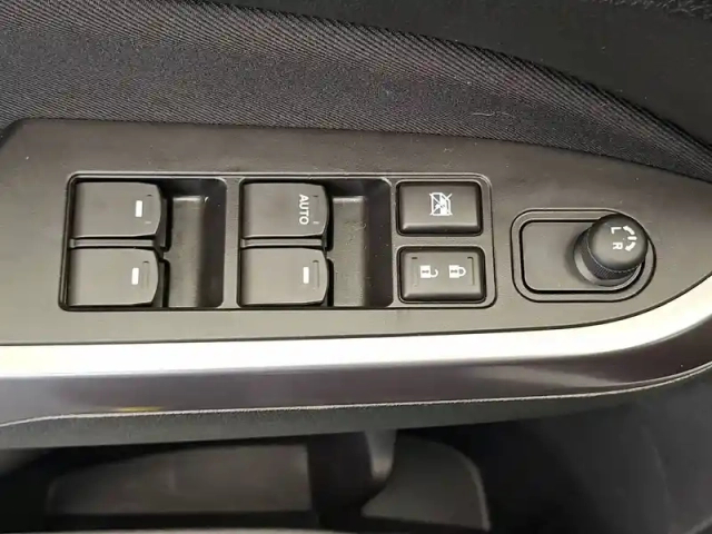 Suzuki Vitara 1.0 boosterjet — photo 30
