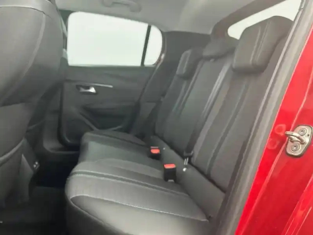 Peugeot 208 puretech 100 s&amp;s bvm6 — photo 12