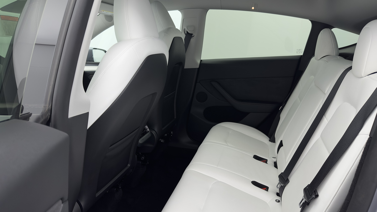 Tesla MODEL Y Grande Autonomie Dual Motor AWD — photo 29