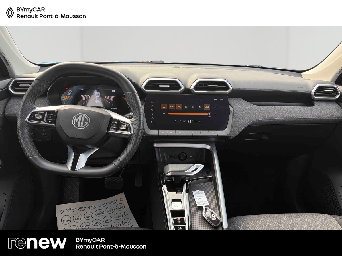 MG ZS 1.5 L Hybrid+ 197 ch — photo 9