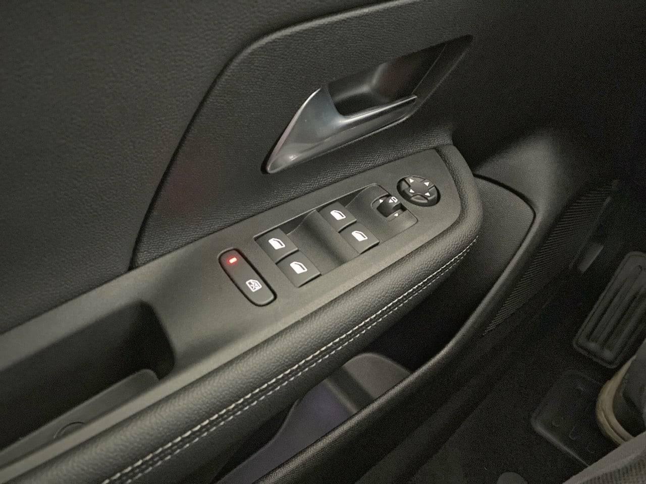 Opel Mokka electrique 156 ch & batterie 54 kwh gs — photo 20