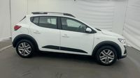 Dacia Sandero 1.0 ECO-G 100ch Stepway Confort -22 — photo 4