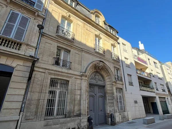 Rouen hypercentre - T2 41m² - Rue piétonne au calme