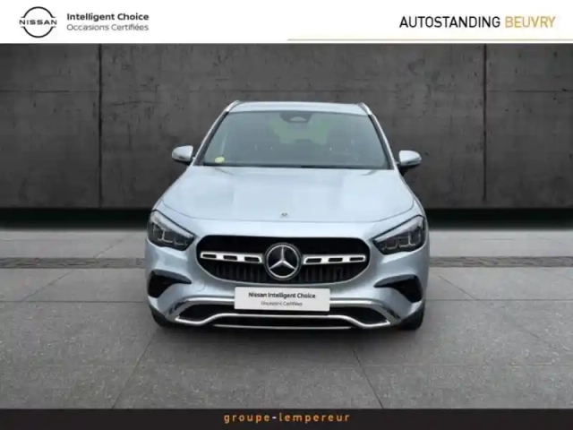 Mercedes Gla 200 d 150ch progressive line 8g-dct — photo 2