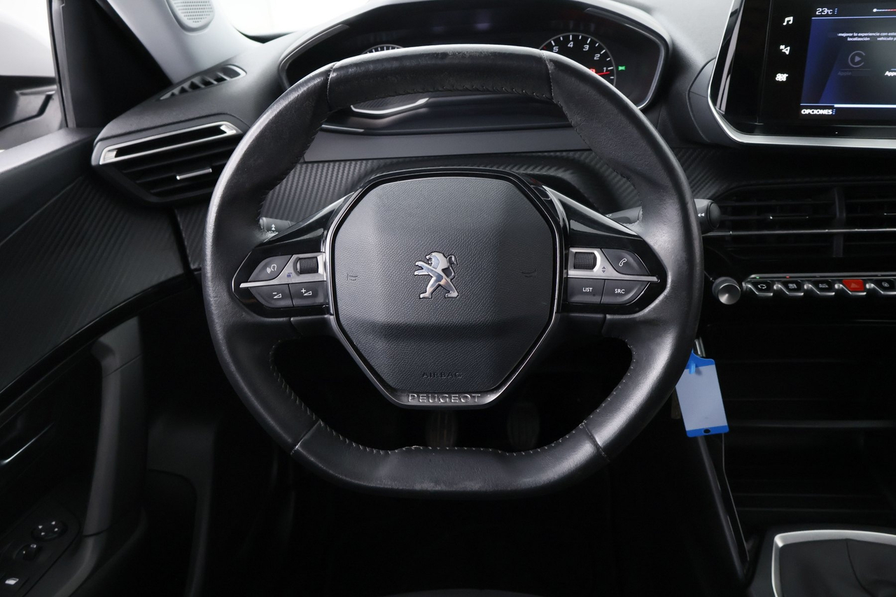 Peugeot 2008 — photo 17