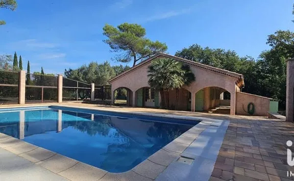 Maison de plain-pied 5 pièces 150 m²