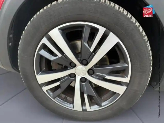 Peugeot 3008 1.2 puretech 130ch s&amp;s allure — photo 10
