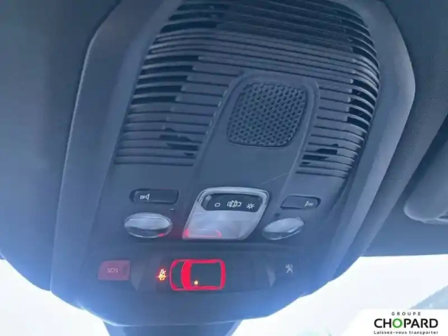 Peugeot 3008 hybrid4 300 e-eat8 — photo 51