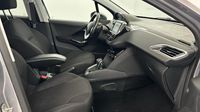 Peugeot 208 1.2 PureTech 110ch E6.c Allure Business S&S EAT6 5p — photo 15