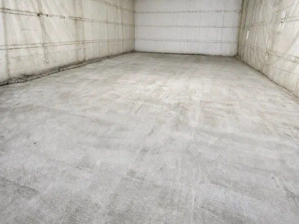 Grand hangar professionnel 500 m² - prignac-et-marcamps