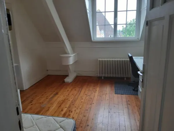 Chambre de 20m2 à louer sur Croix