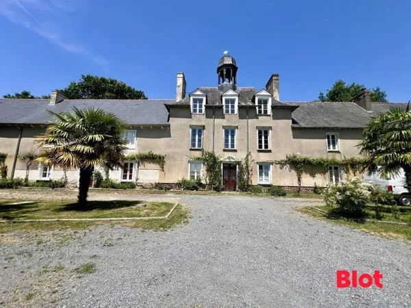 Château 11 pièces 613 m²