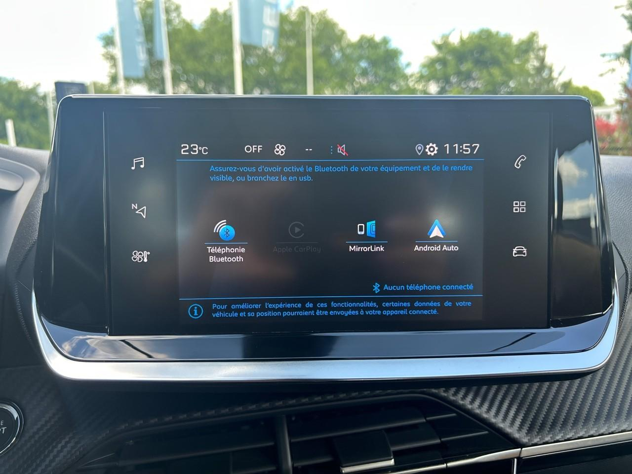 Peugeot 2008 1.2 puretech 130ch s&s allure — photo 15