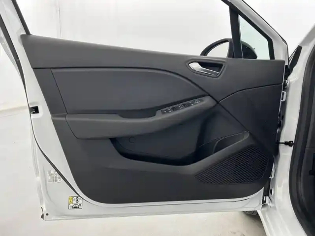 Renault Clio sce 65 — photo 42