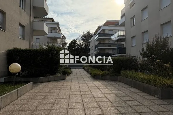 Parking 14 m²