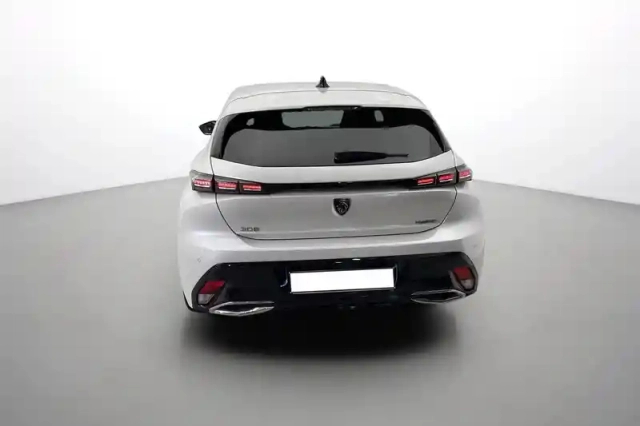 Peugeot 308 phev 180 e-eat8 — photo 37