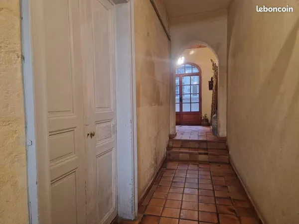 Immeuble 264 m²