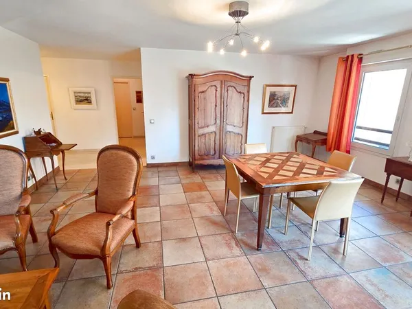 Appartement 4 pièces 114 m²
