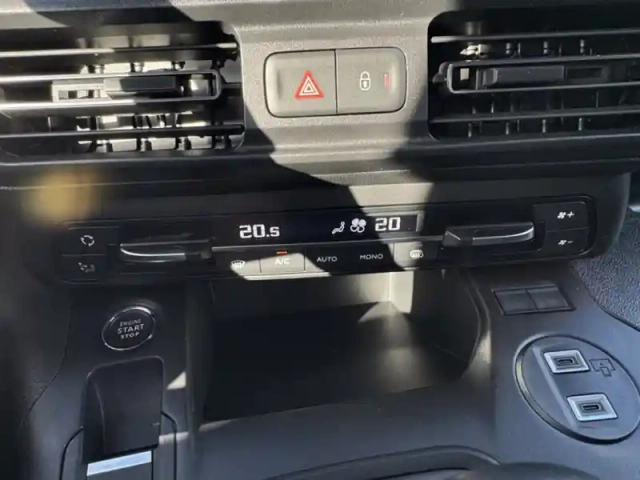 Toyota Proace medium 1.5l 100 d-4d start d — photo 16