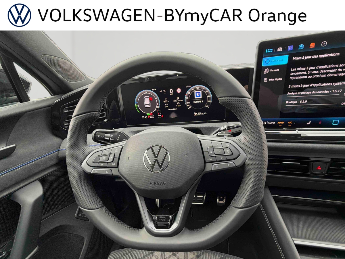 Volkswagen Tiguan 1.5 eHybrid 204ch DSG6 — photo 10