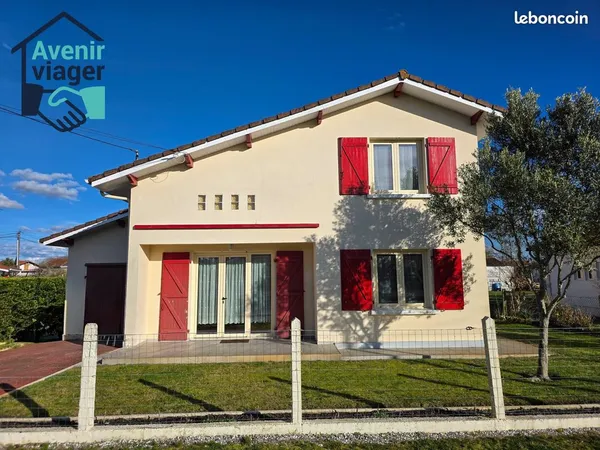 Propriété en viager 4 pièces 96 m²
