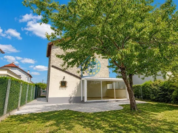 Maison 6 pièces 80 m²