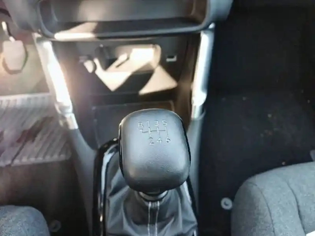 Citroën C3 Aircross puretech 110 s&amp;s bvm6 — photo 14