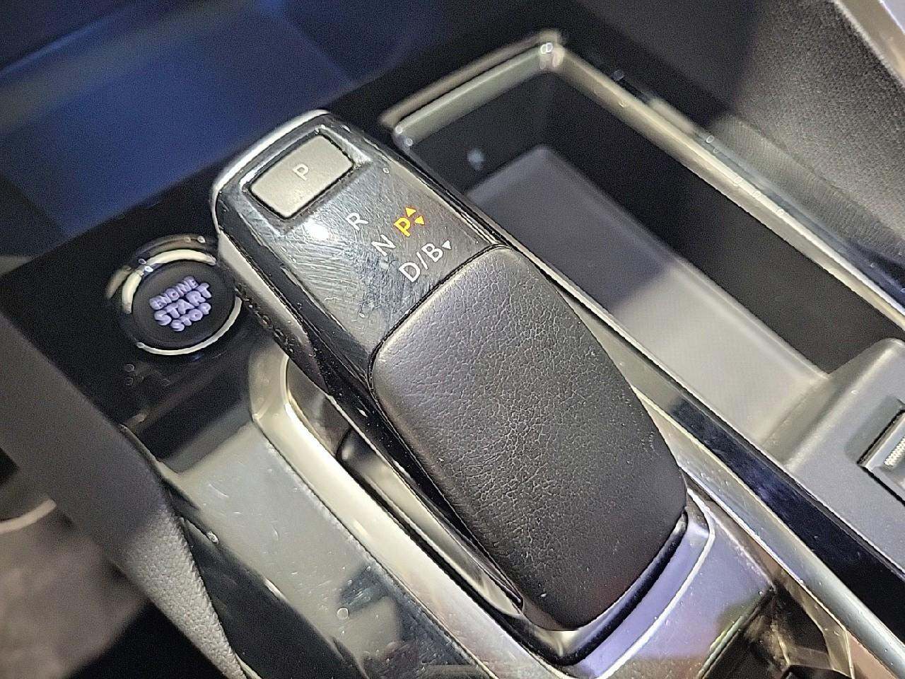 Peugeot 3008 hybrid 225 e-eat8 gt — photo 17