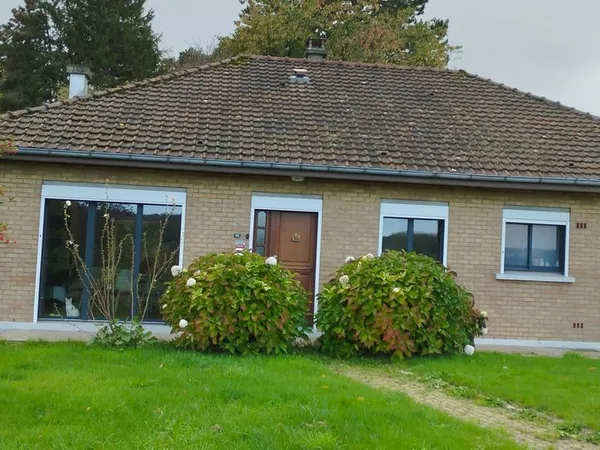 Loue maison plain pied a camblain l'abbe