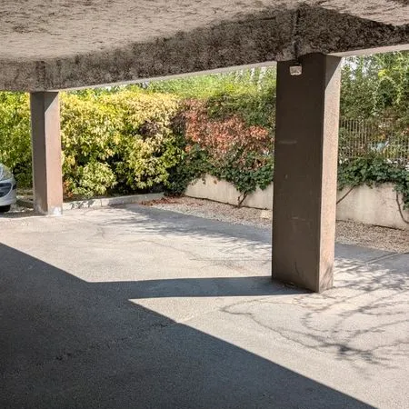 Location emplacement de stationnement extérieur - Résidence sécurisée - Quartier Lemasson, Montpelli