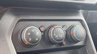 Dacia Sandero 1.0 TCe 90ch Stepway Confort -22 — photo 15