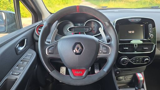 Renault Clio RS 1.6 TCe Turbo 220 EDC6 - Rs 18 – 2018 – 118500 km – Essence – Boîte Automatique — photo 41