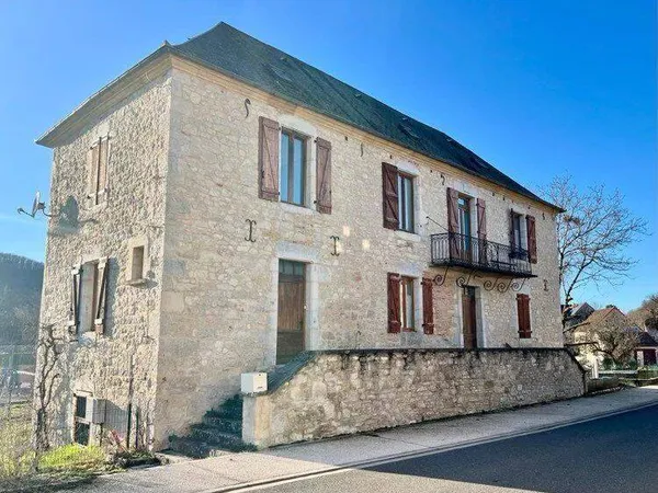 Maison 5 pièces 166 m²