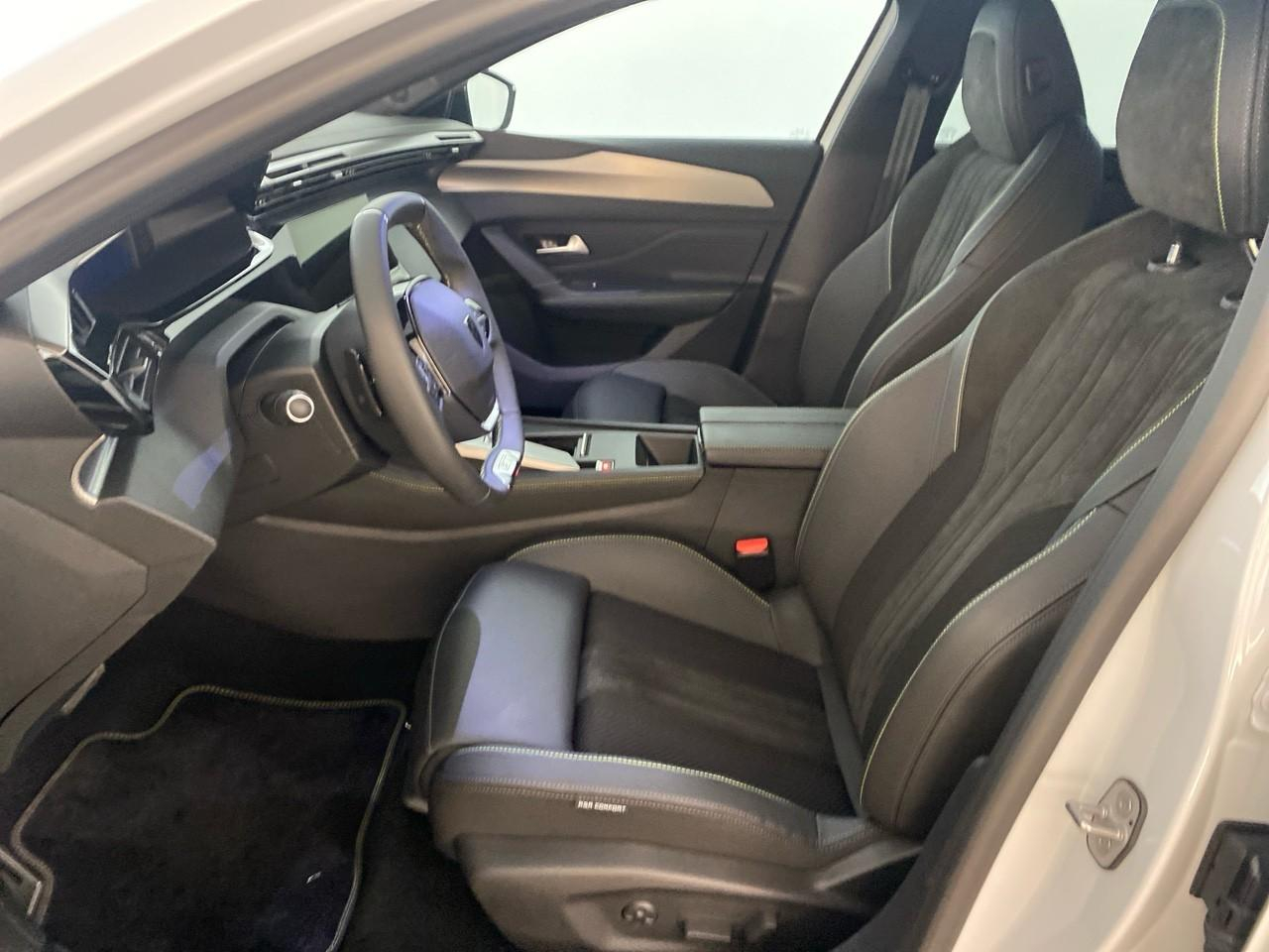 Peugeot 408 electrique 58 kwh 210 ch gt — photo 9