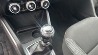 Dacia Duster Blue dCi 115 4x2 Prestige — photo 15