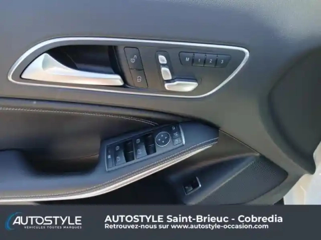 Mercedes Gla 200 d sensation — photo 14