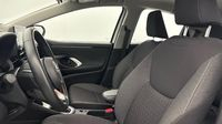 Toyota Yaris 116h Dynamic 5p MY22 — photo 12