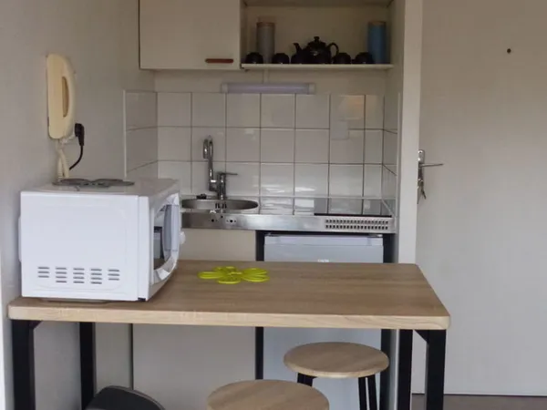 Studio meublé