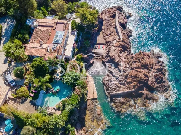 Villa 8 pièces 300 m²