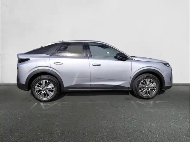 Peugeot 3008 hybrid 145 e-dcs6 — photo 44
