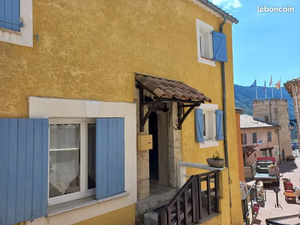 Maison de Village Saint-AUBAN 06850